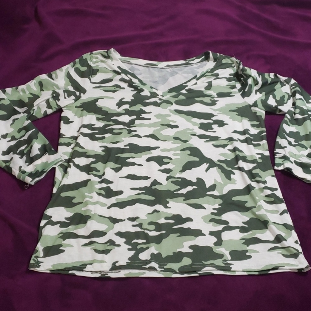 NWOT Camo Long Sleeve Tee